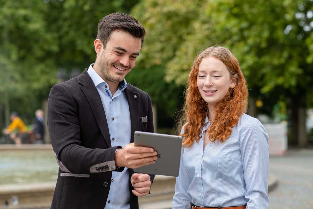 Bei Kellerdigital gibt das Team seine Erfahrungen zur Mitarbeitergewinnung weiter