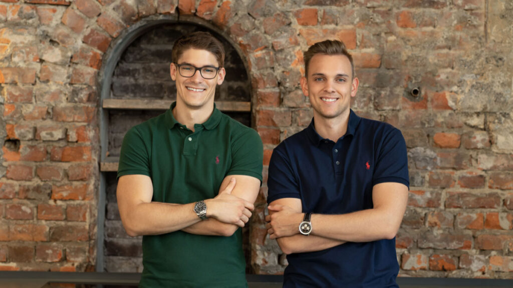 Lorenz Thaden und Tim Bauer von der Seiten-Werk GmbH & Co. KG