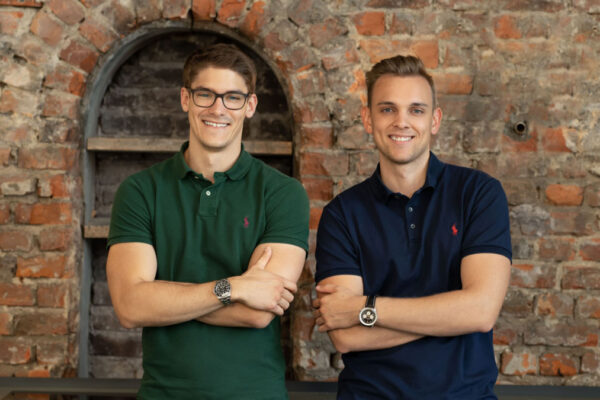 Lorenz Thaden und Tim Bauer von der Seiten-Werk GmbH & Co. KG