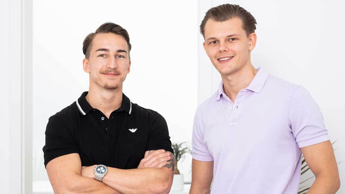 Maximilian Feldengut und Luca Seitner von der MEDIALIFT GmbH