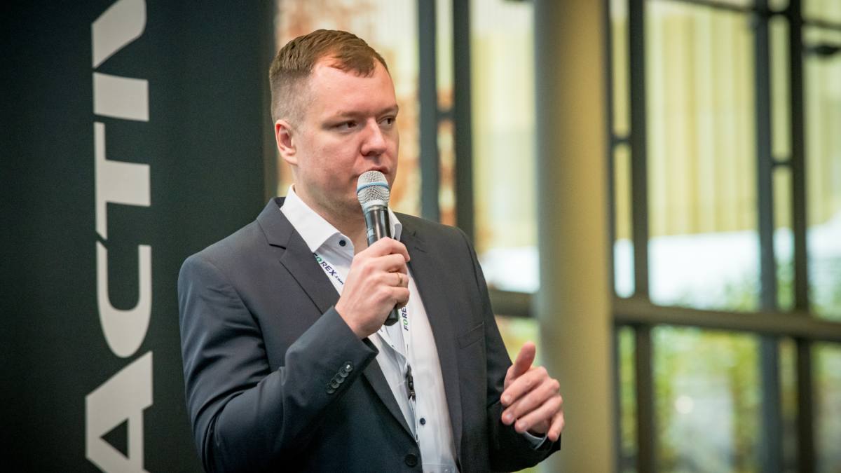 Andre Witzel setzt mit Trading.de im Bereich Daytrading die Benchmark.