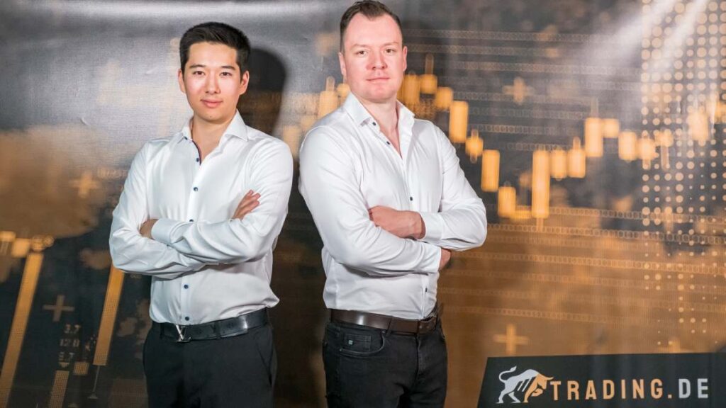 Wer im Daytrading erfolgreich werden möchte, braucht mehr als Glück – er braucht das richtige Wissen, eine bewährte Strategie und einen Coach.